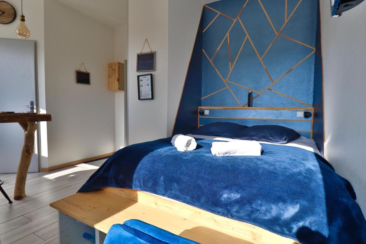 Superbe Studio Cosy Et Atypique 3 Etoiles Монбельяр Экстерьер фото
